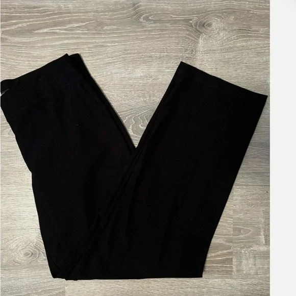 Eileen Fisher Black with Soft Textured Fabric - Picture 2 of 5